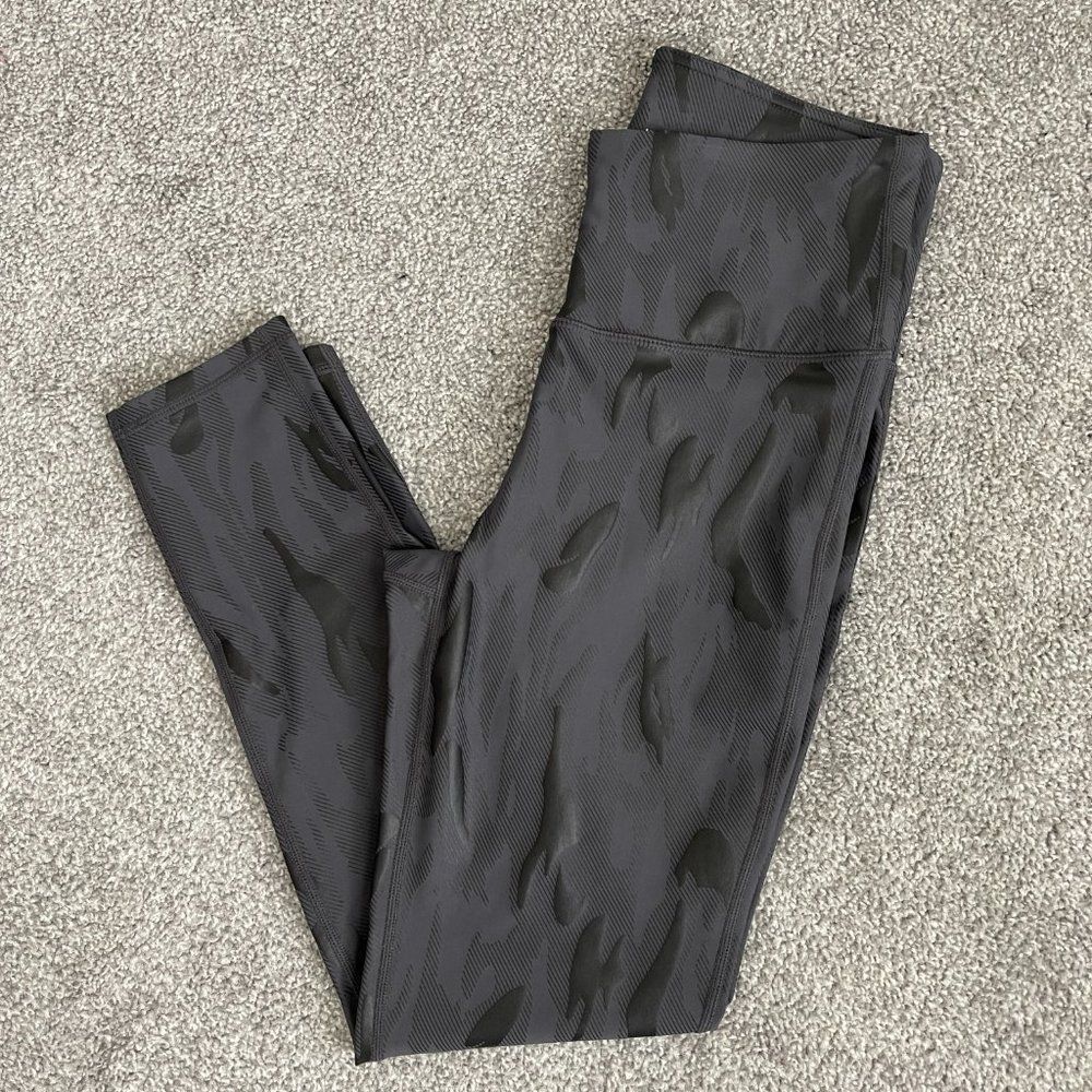 Whisper Motion Legging - Size Medium - NWOT